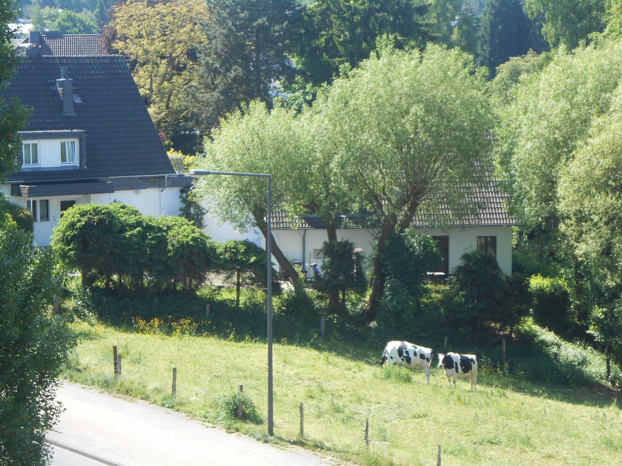 Hotel Buschhausen Aachen Bagian luar foto
